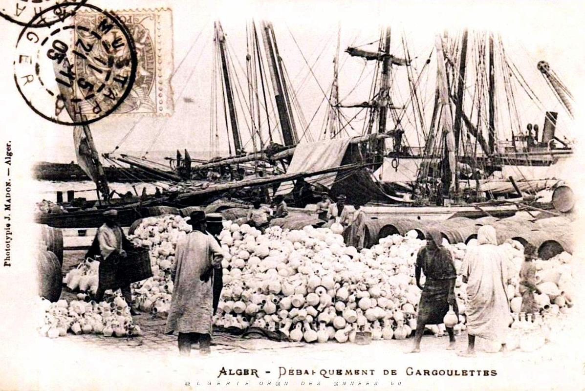 Alger - Debarquement de Gargoulettes.jpg